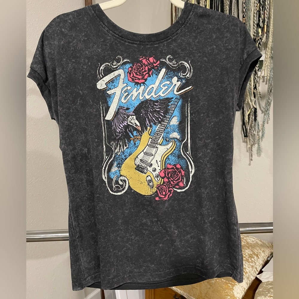 Fender Black Tee with Yellow Guitar and Red Roses